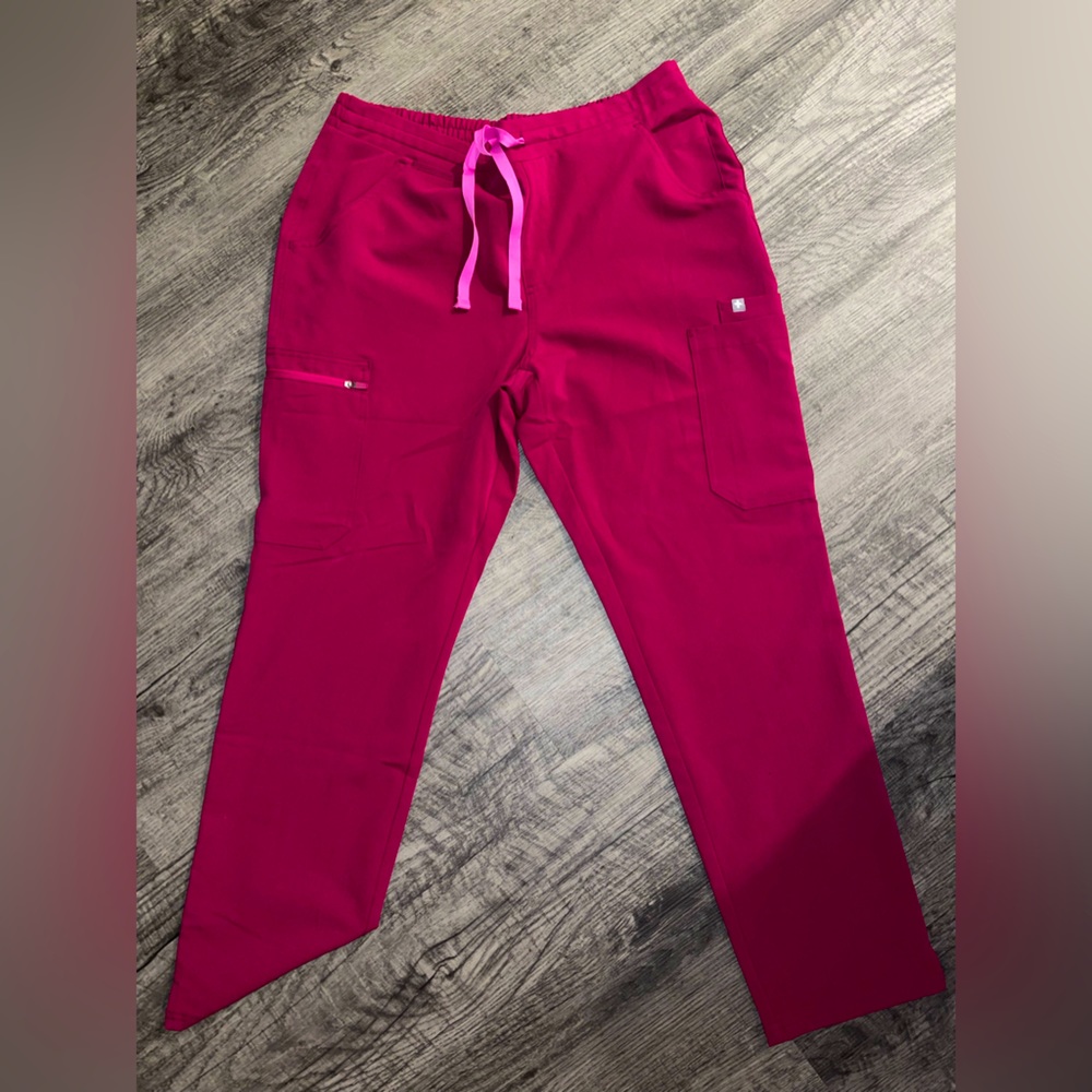 Magenta Fig Scrub Pant